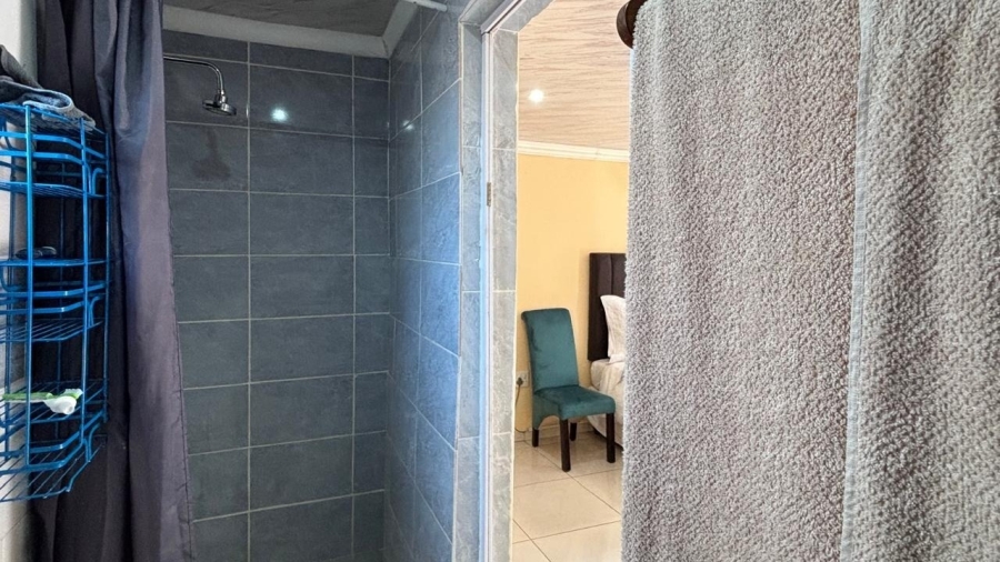 7 Bedroom Property for Sale in Mogwase Unit 4 North West